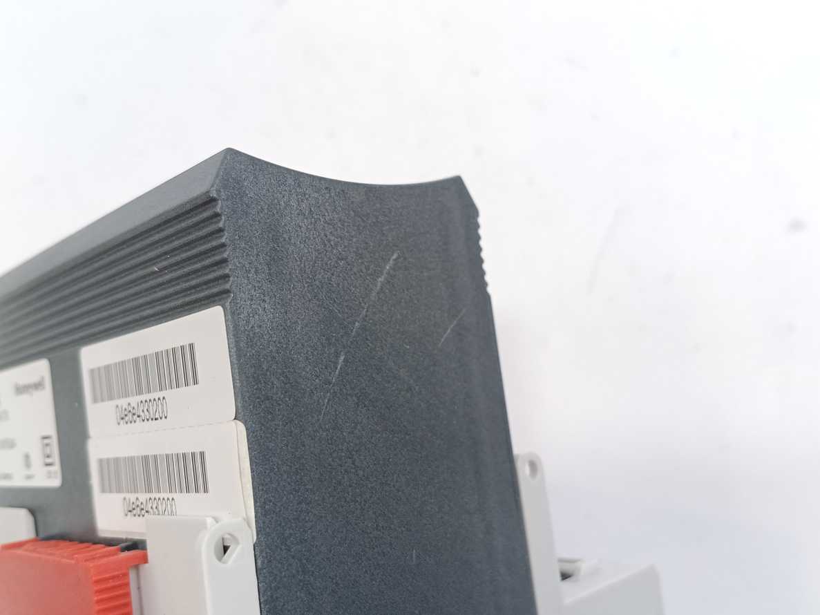Honeywell XFL824A Binary Input Module