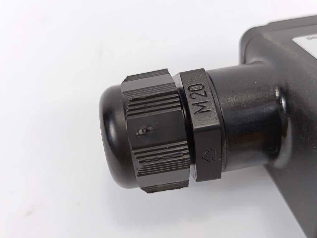 Parker 495905C2 LUCIFER Solenoid Coil w. 221G6136 Valve