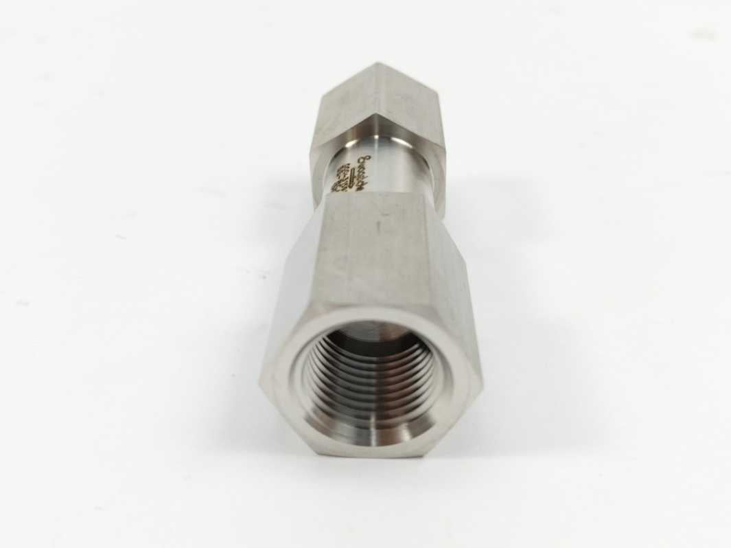 Swagelok SS-8C4-1 Stainless Steel Poppet Check Valve 5 Pcs.