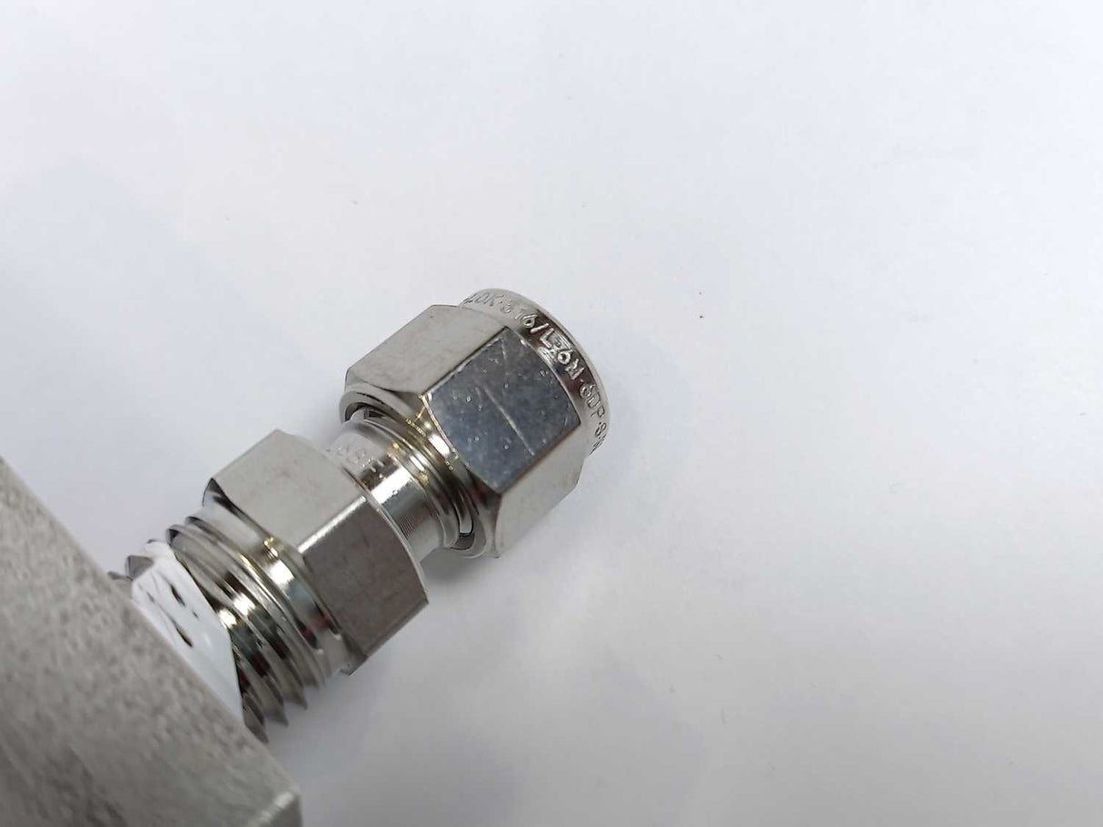 JAKSA 324559 D22N DN1.2 NPT1/4 Solenoid Valve w/ hy-lok 316/L 68F