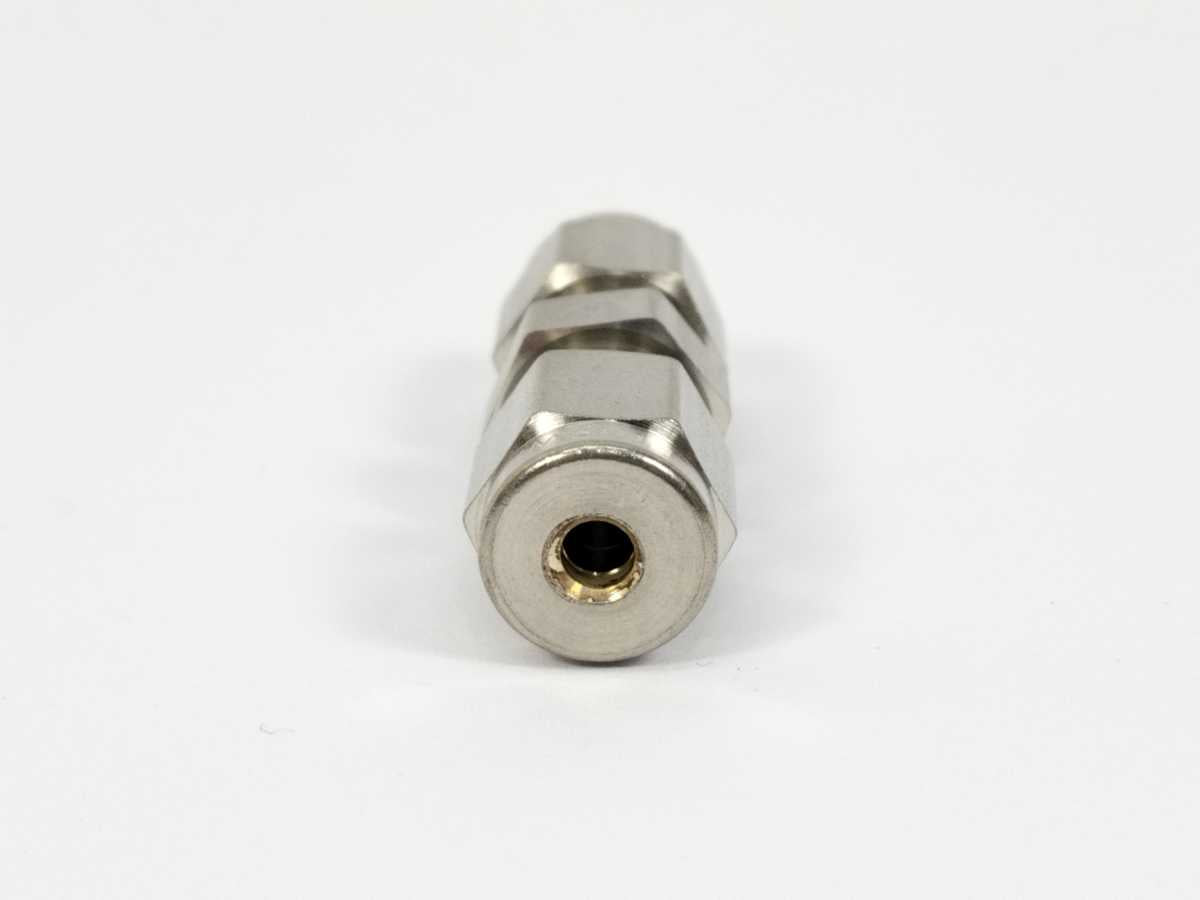Swagelok SS-200-6 Stainless Steel Tube Fitting, 1/8 in. Tube OD Batch of 1 pcs.