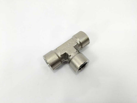 Swagelok SS-8-T Stainless Steel Pipe Fitt 5 Pcs.