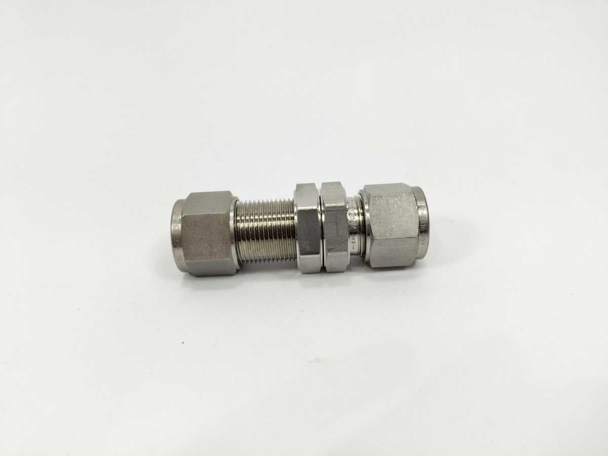 Swagelok SS-12M0-61 Bulkhead Union, 12mm Tube OD 5 Pcs.