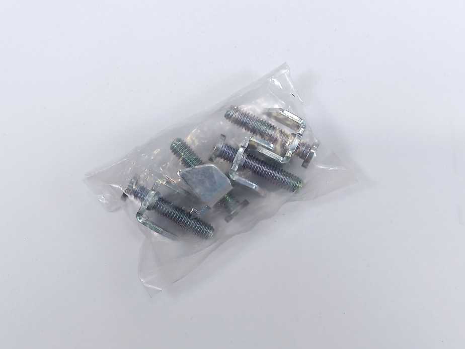 Pro-Face APL3700-TA-CM18-2P-5M-XM60 Industrial Touch Panel PC