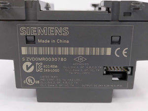Siemens 6ED1055-1CB10-0BA0 Digital I/O Module