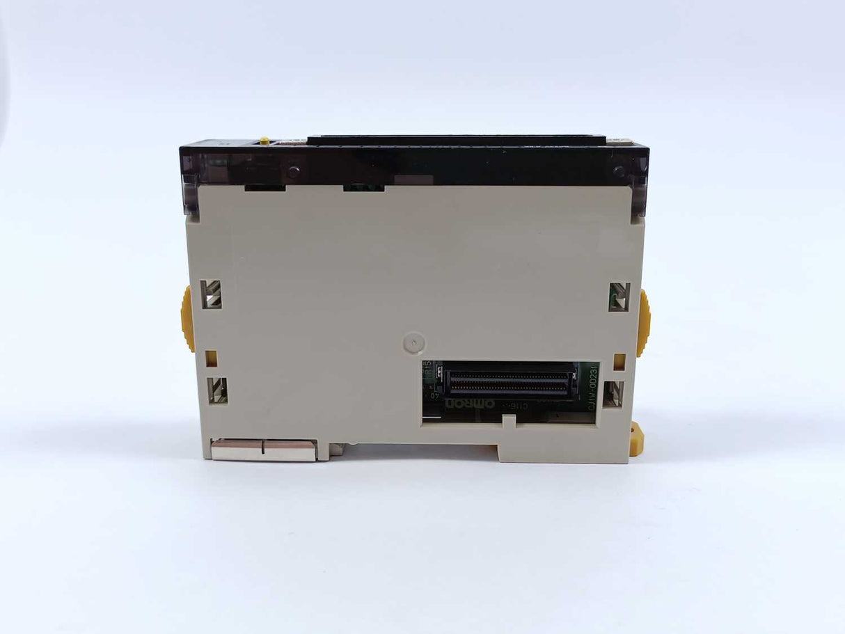 OMRON CJ1W-OD231 Output Unit 24V DC