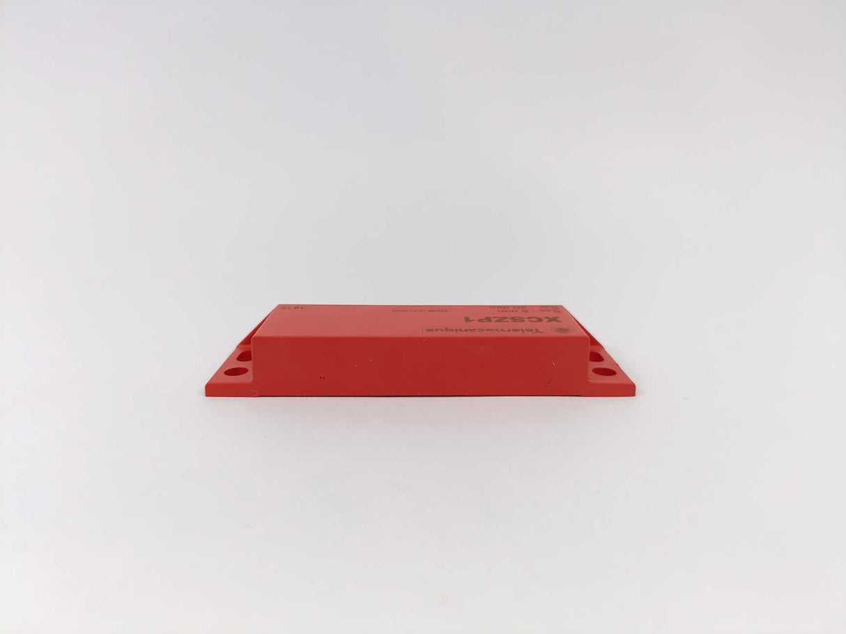TELEMECANIQUE XCSZP7002 Coded Magnetic Safety Switch w. XCSZP1