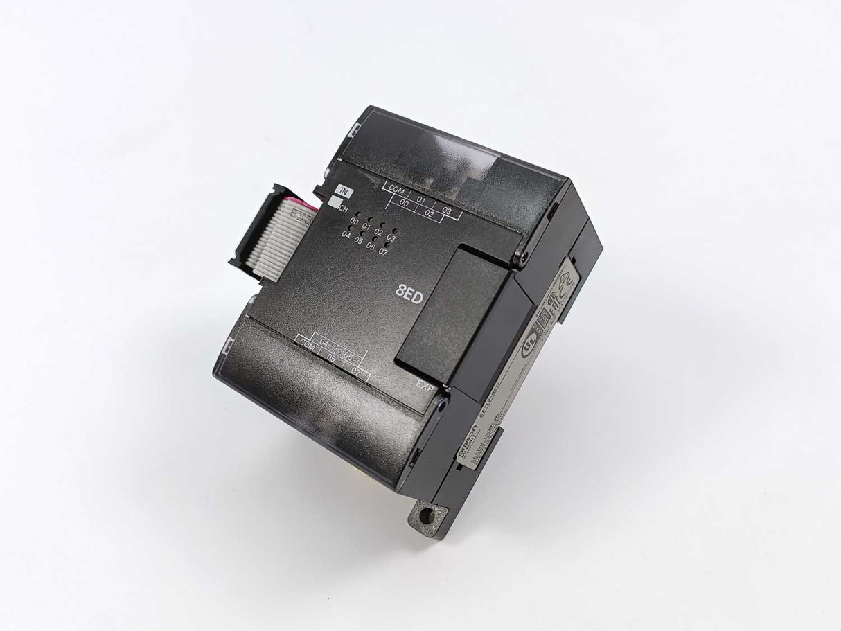 OMRON CP1W-8ED Input Unit 24V DC