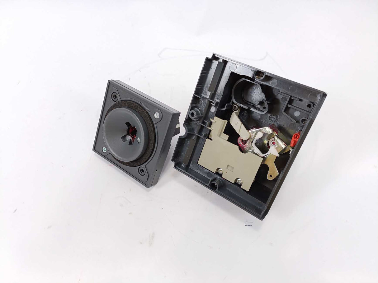 Schneider Electric LV429338 NSX100-250 Power Compact H-J