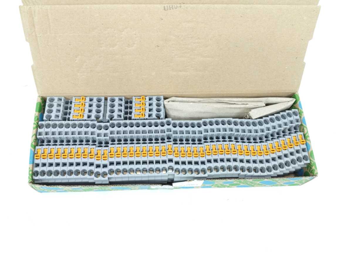 Phoenix Contact 3038875 ST 4-MT Terminal Block – 400 V, 20 A, 50 pcs. Batch