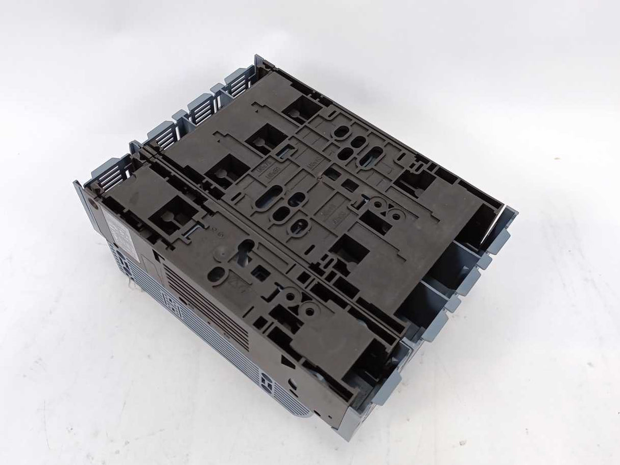 Siemens 3NP1134-1CA10 Switch Disconnector - 4-Pole, NH00, 160 A