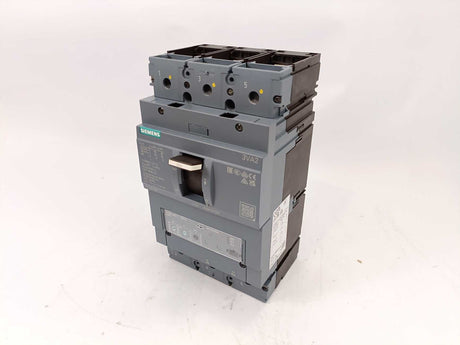 Siemens 3VA2440-5MN32-0AA0 SENTRON 3VA2 Molded , Mounted, not used
