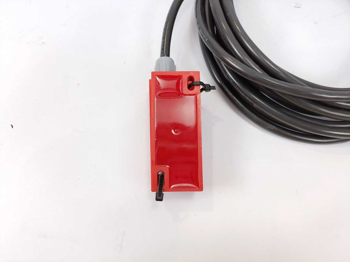 AB 440N-G02083 Guard Master Safety Switch