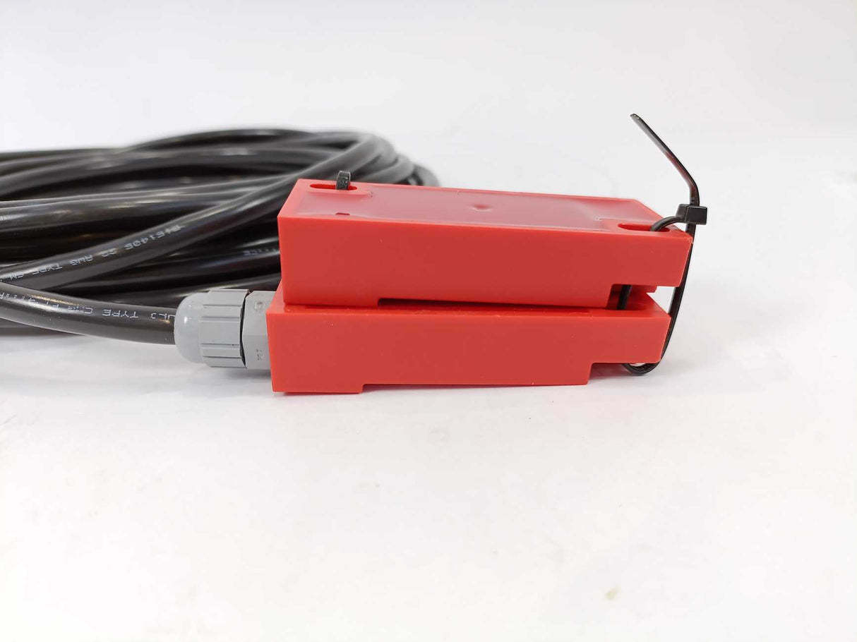 AB 440N-G02083 Guard Master Safety Switch