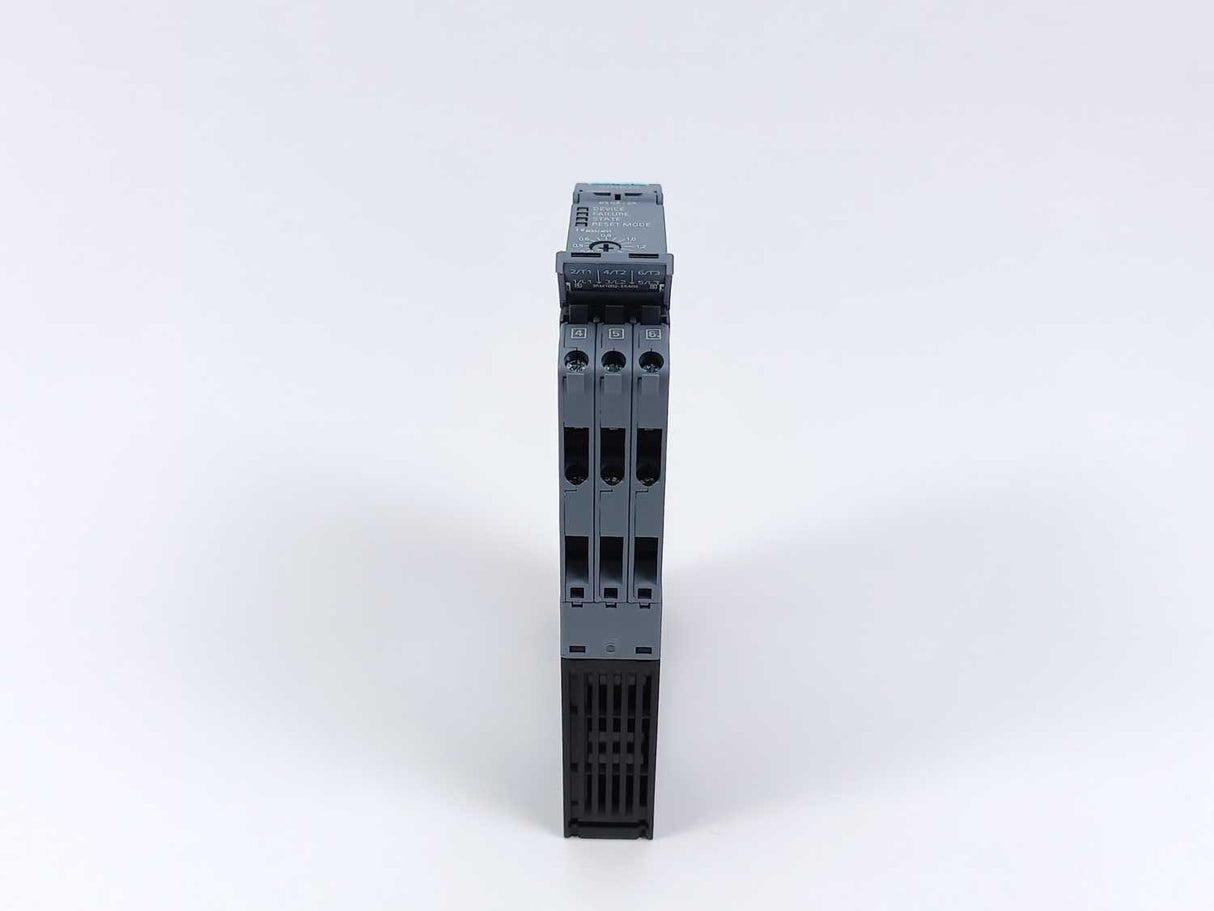Siemens 3RM1002-3AA04 SIRIUS AC Semiconductor Motorstarter