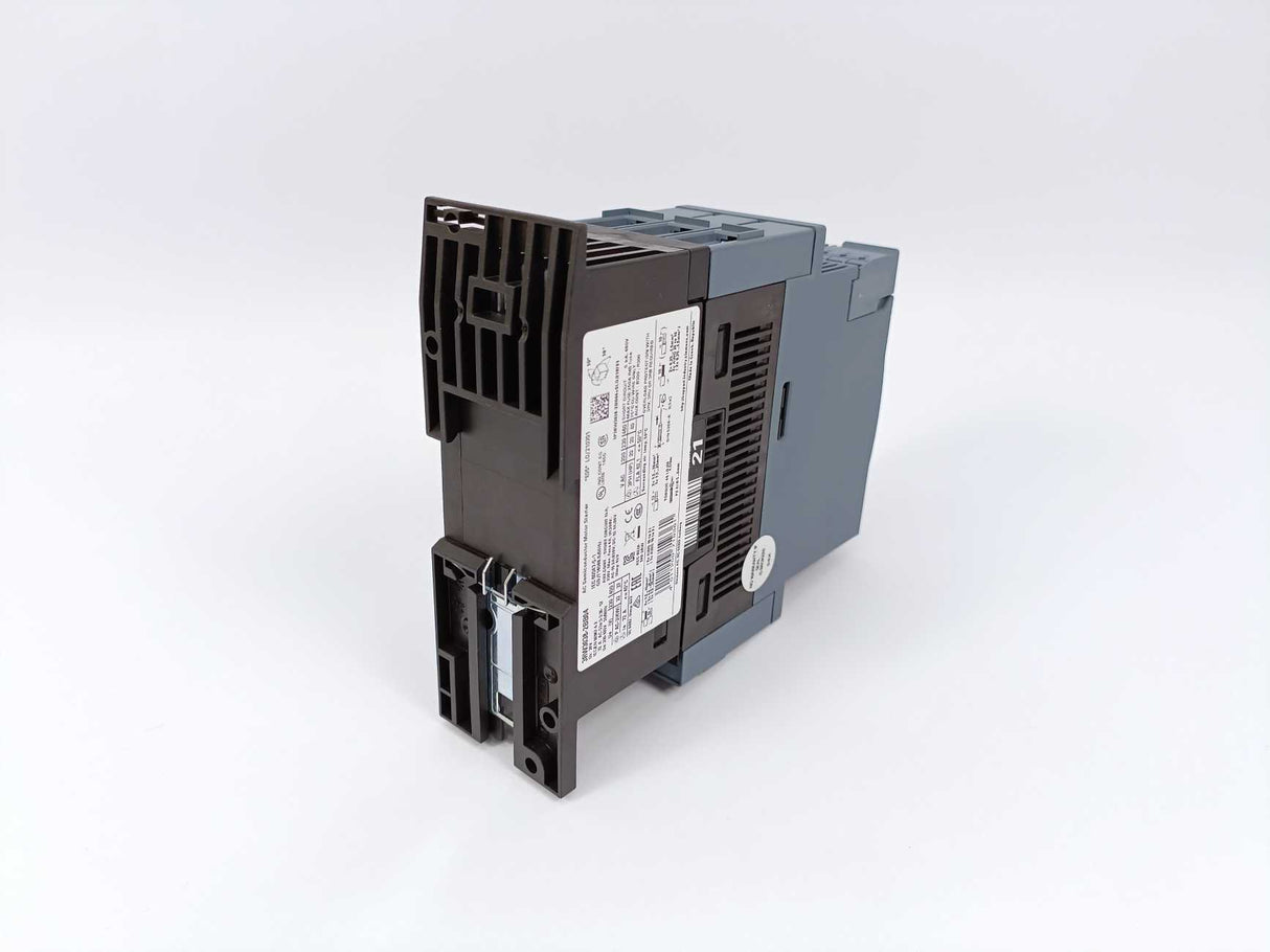 Siemens 3RW3038-2BB04 SIRIUS Soft Starter