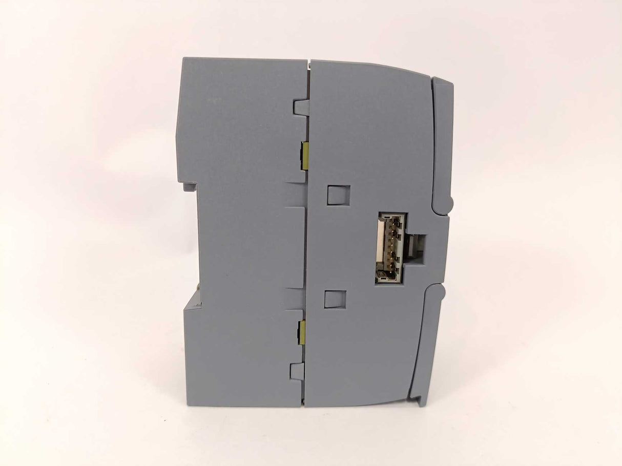 Siemens 6ES7 232-4HD32-0XB0 SIMATIC S7-1200 Analog Output Module