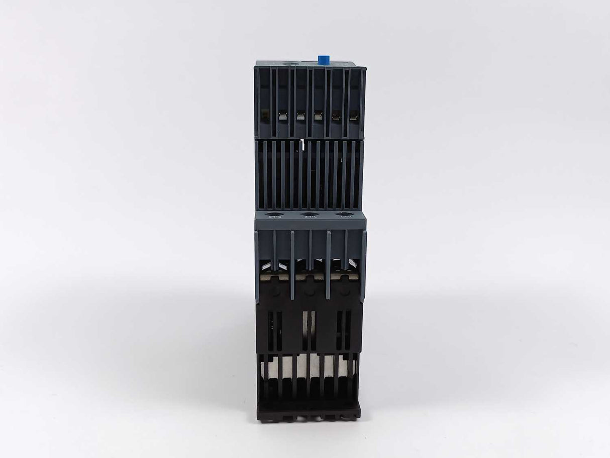 Siemens 3RW4027-1BB04 SIRIUS Soft Starter 200-480V 50/60Hz