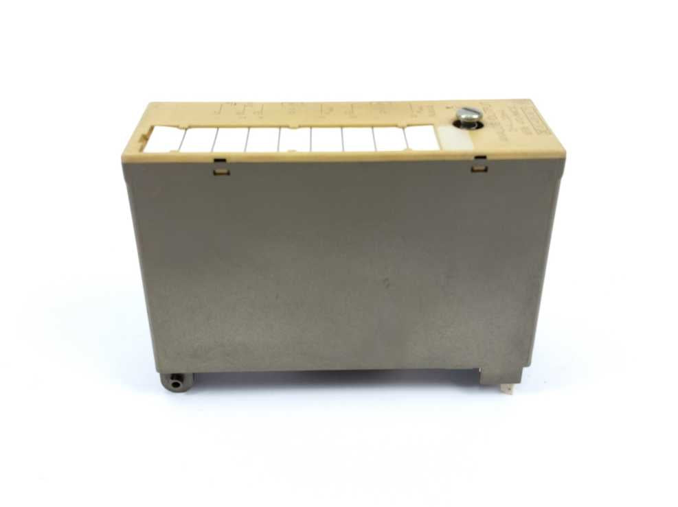 Siemens 6ES5470-8MC12 SIMATIC S5 Analog Output