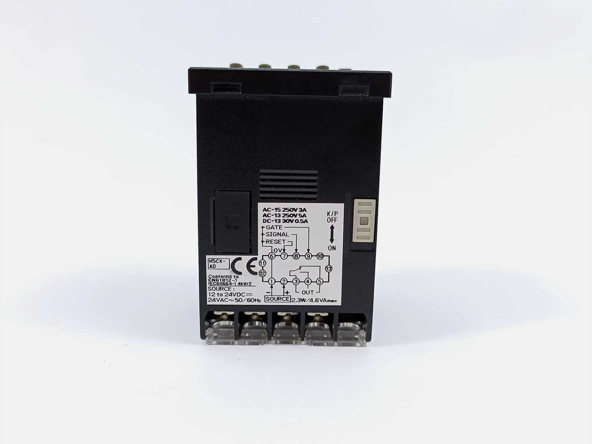 OMRON H5CX-AD Timer Relay
