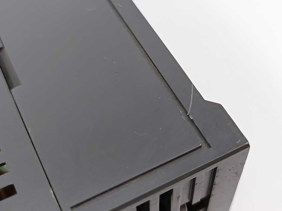 Idec PF3S-T16S Output Programmable Controller