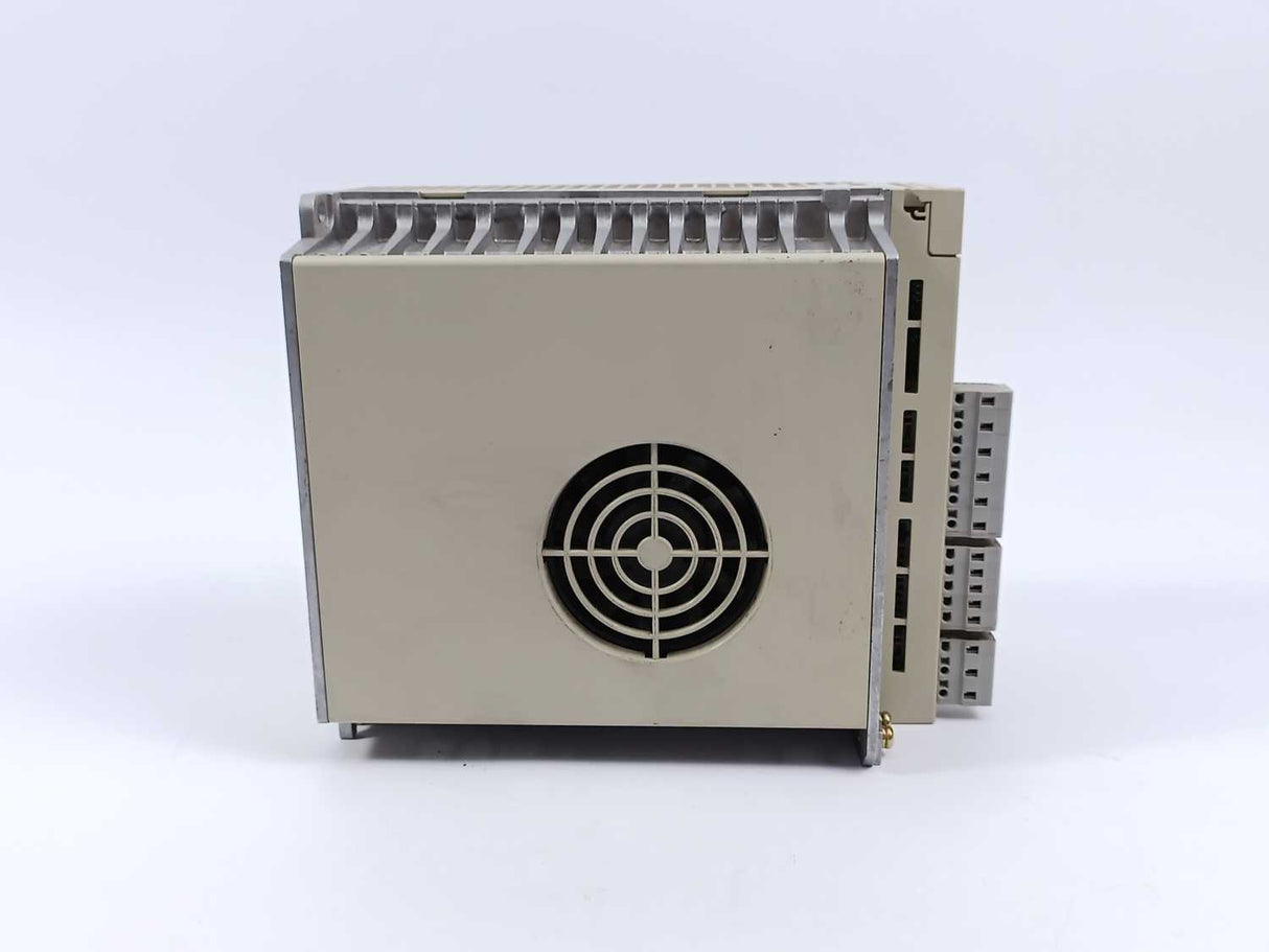 OMRON R88D-WT08HH AC Servo Driver