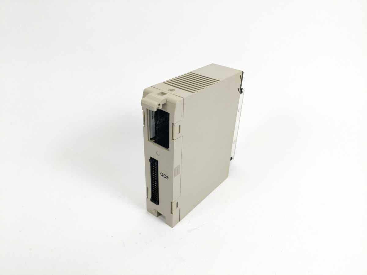 OMRON C200H-OD21A Output Unit