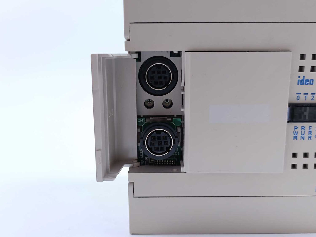 Idec FC4A-C24R2 MicroSmart 100-240VAC 50/60Hz 40VA