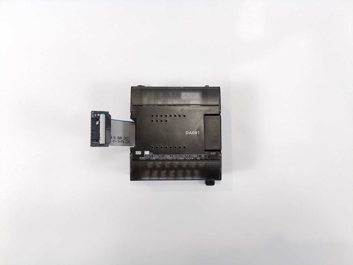 OMRON CP1W-DA041 PLC D/A Unit