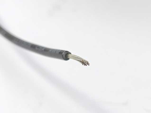 HELUKABEL 60401 Single Core UL Style 1015 18AWG Black Wire. 200m Spool