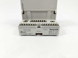 Centra Line / Honeywell CLIOL821A (XFL821A8) Analog Input Module & XS821-22