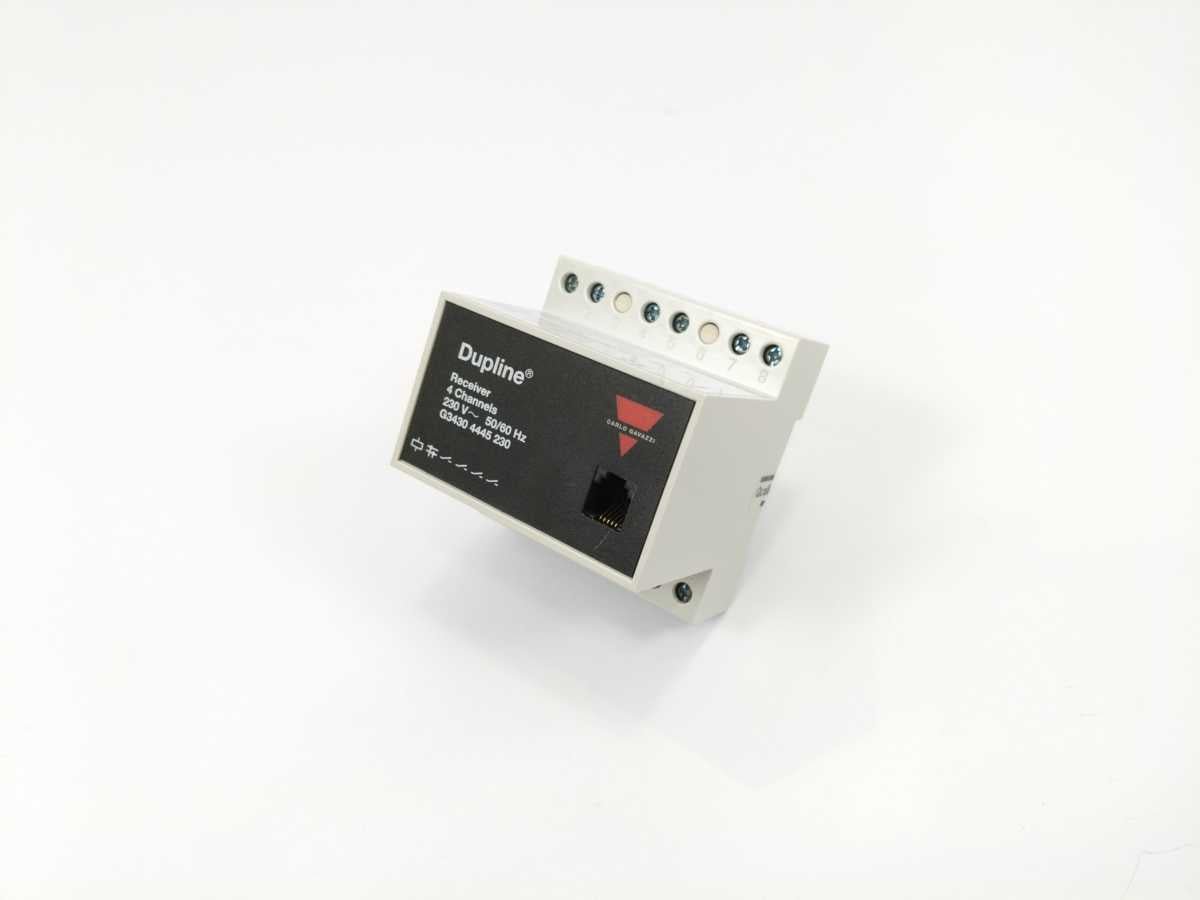 Carlo Gavazzi G3430 4445 230 Dupline Output Module