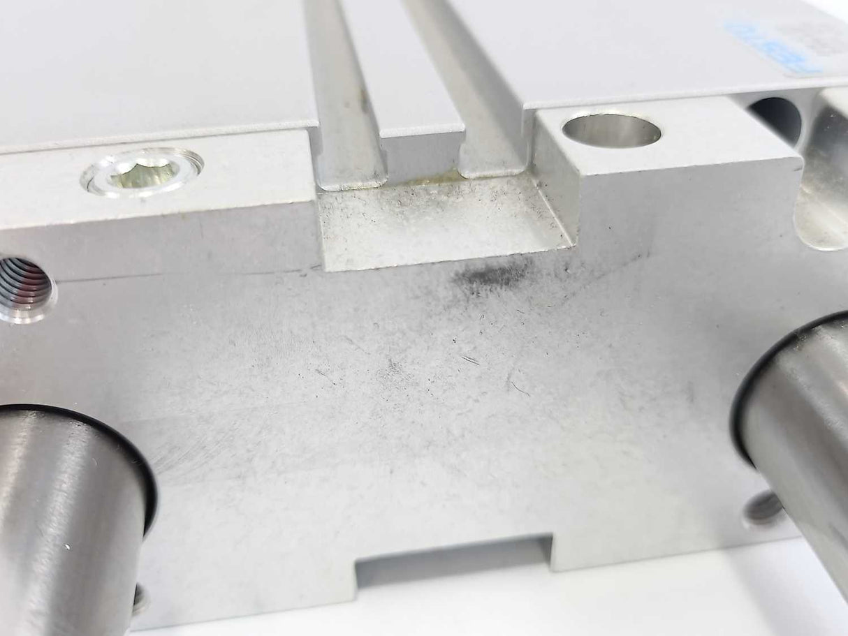 Festo 532318 DFM-32-320-B-PPV-A-GF Guide Drive