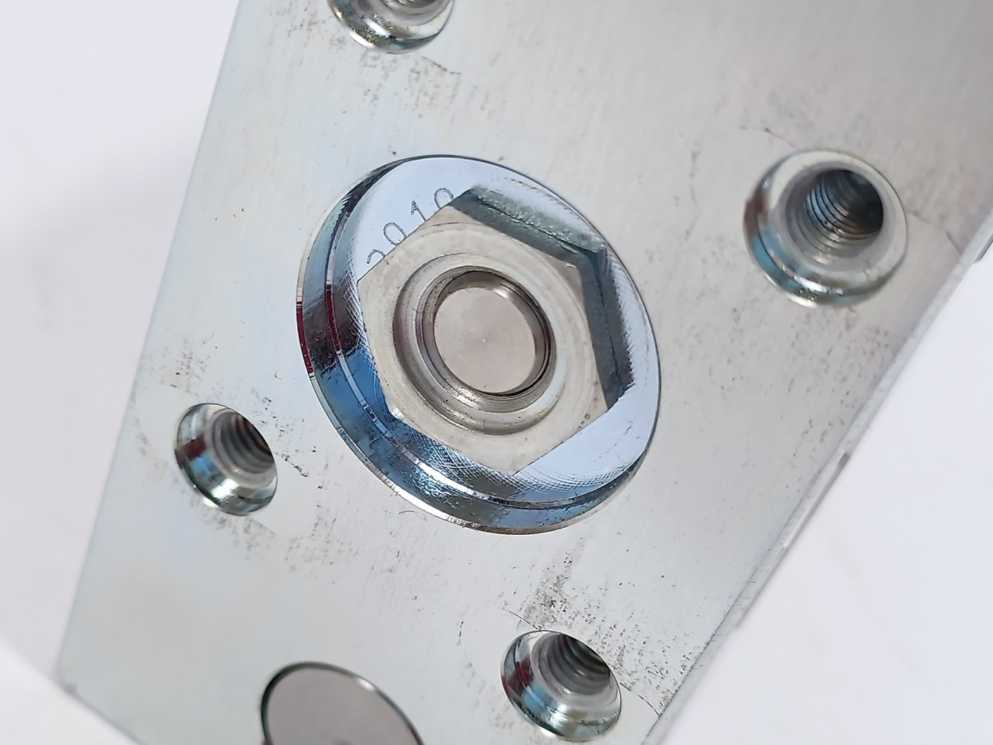 Festo 532318 DFM-32-320-B-PPV-A-GF Guide Drive