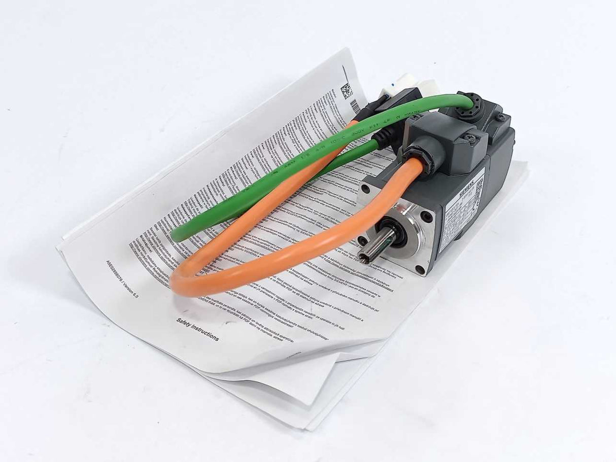 Siemens 1FL6022-2AF21-1AA1 AC Servo Motor 0.05kW