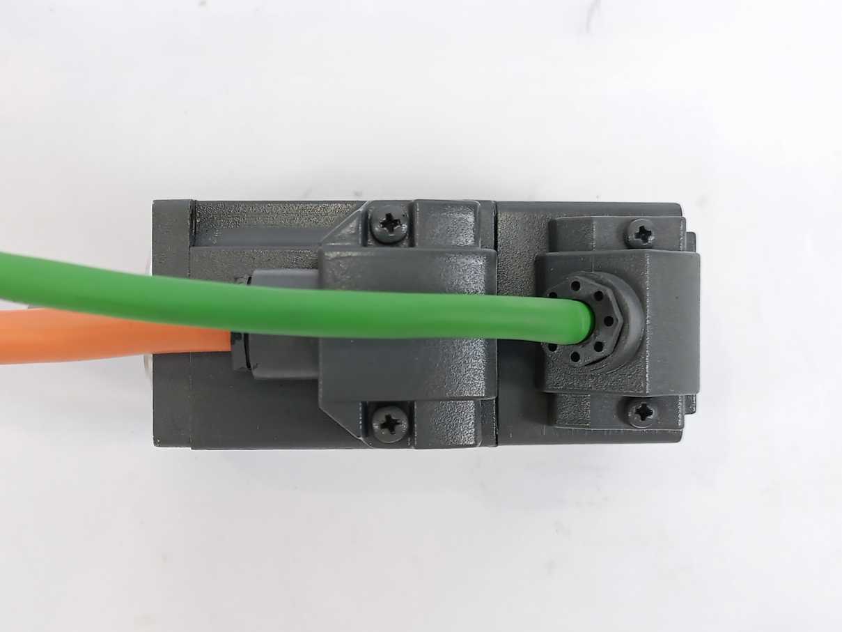 Siemens 1FL6022-2AF21-1AA1 AC Servo Motor 0.05kW