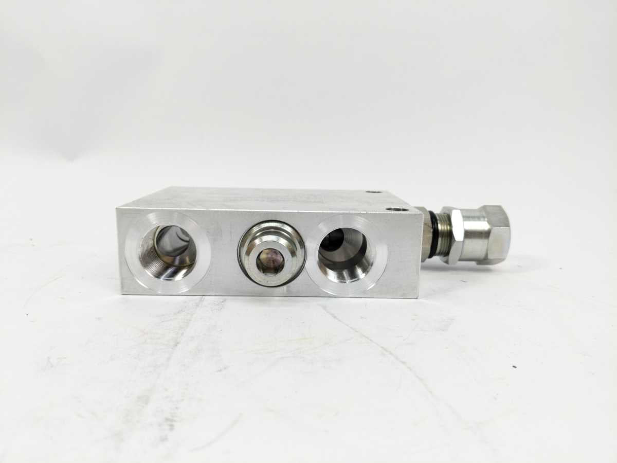 Rexroth R930001675 05410602043500A Inline Vlave