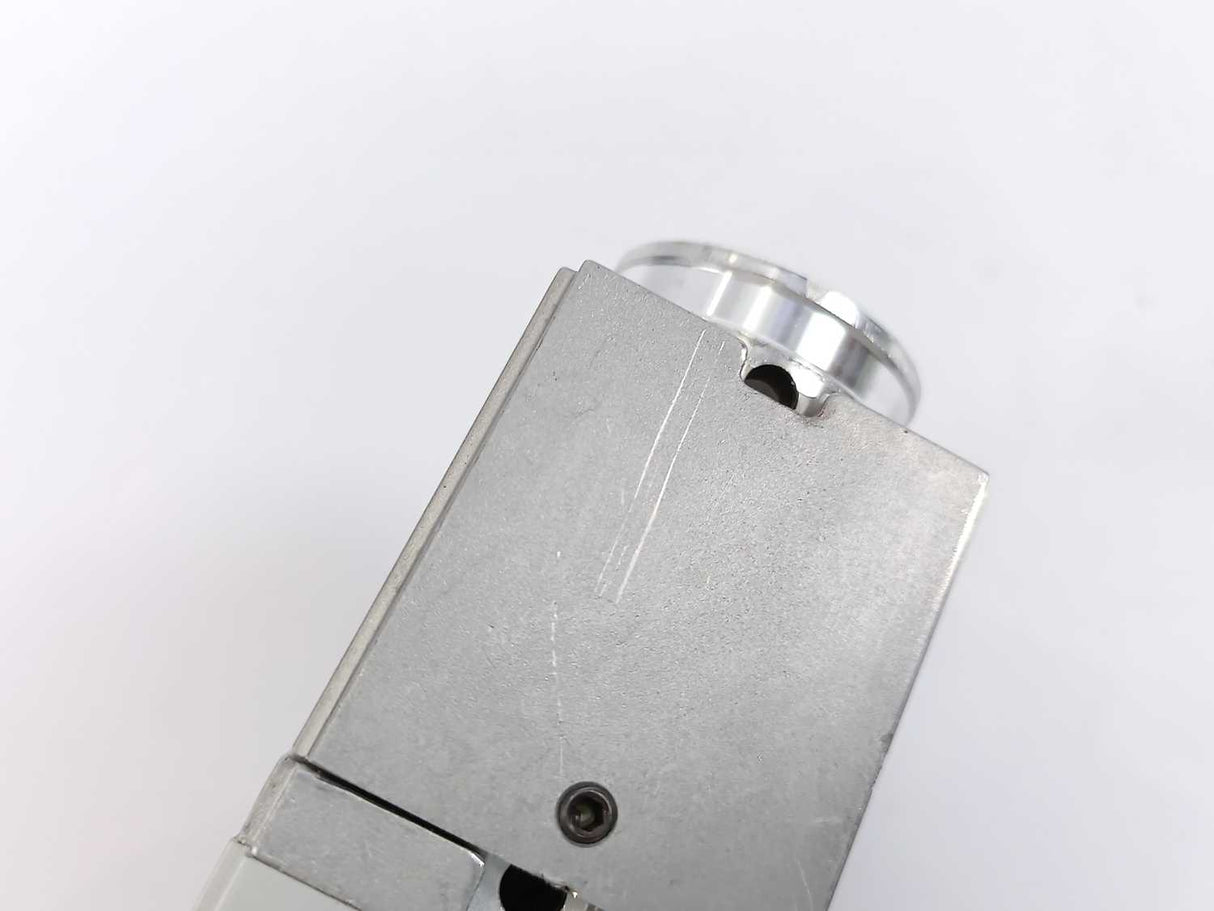 IAI Corporation RCA2-SA4C-I-20-5-200-A3-X20-B ROBO Cylinder Electric Slider DC24