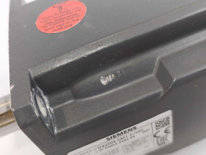 Siemens 1FK2204-5AF10-1SA0 SIMOTICS AC Servomotor 2.4Nm, 2.25A, 8000 r/min