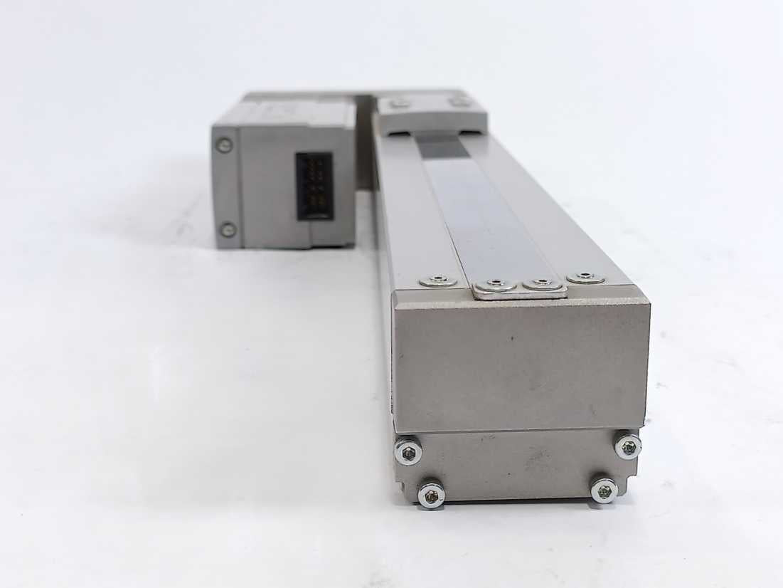 IAI RCP3-SA5R-I-42P-6-250-P3-X10-B-MR ROBO Linear Slider w/ Side-Mounted Motor