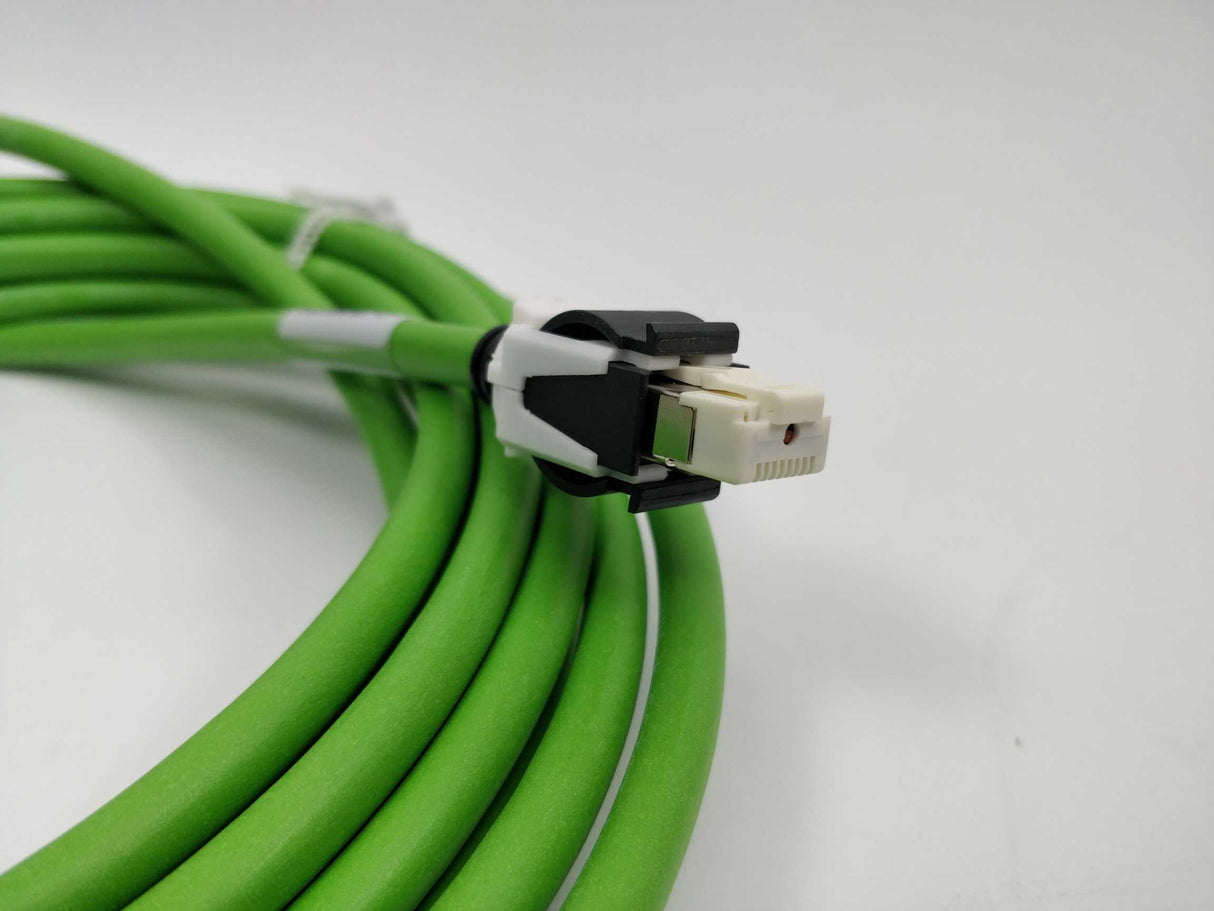 Schneider Electric VW3M8102R50 Encoder Cable, 5m, M23-RJ45