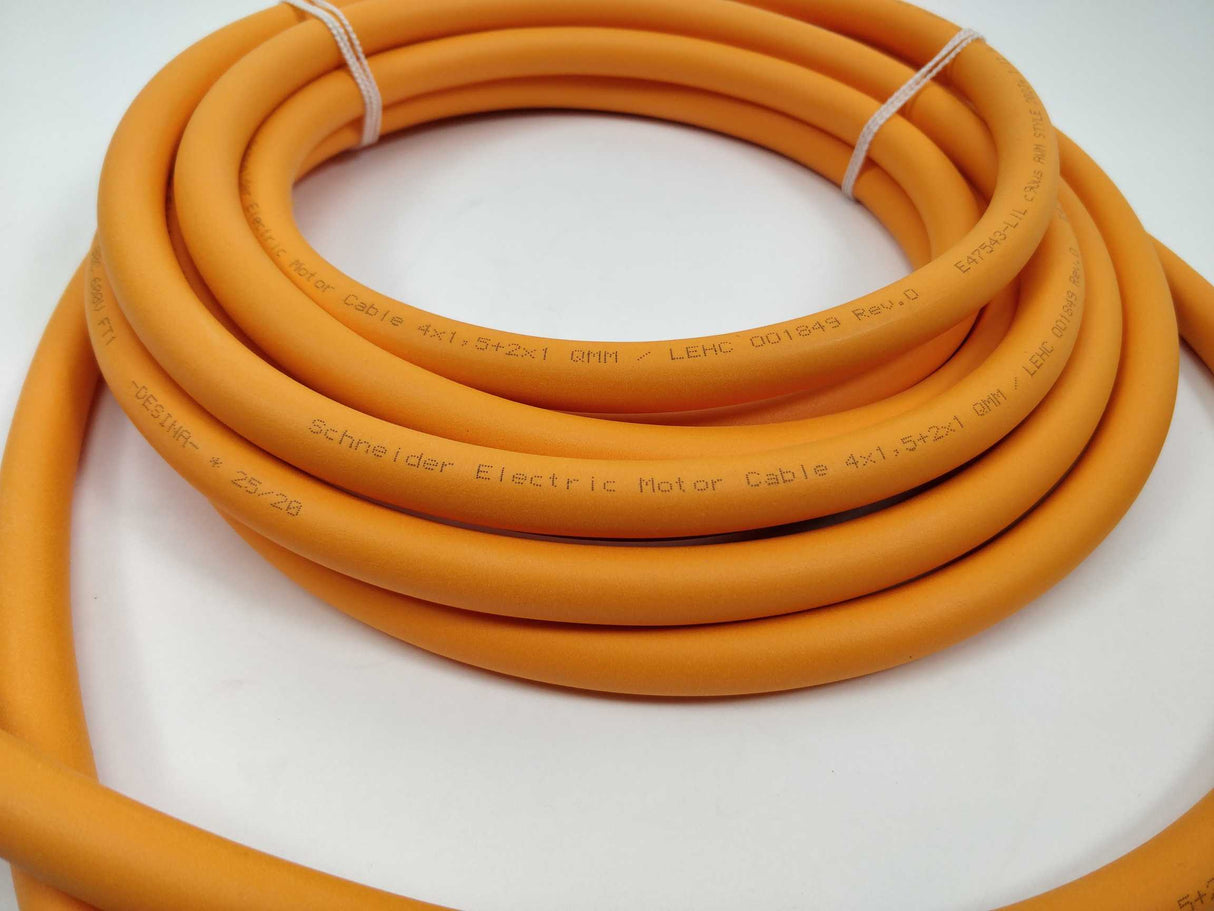 Schneider Electric VW3M5101R50 Motor Cable, 5m, M23-open, 1.5 mm2