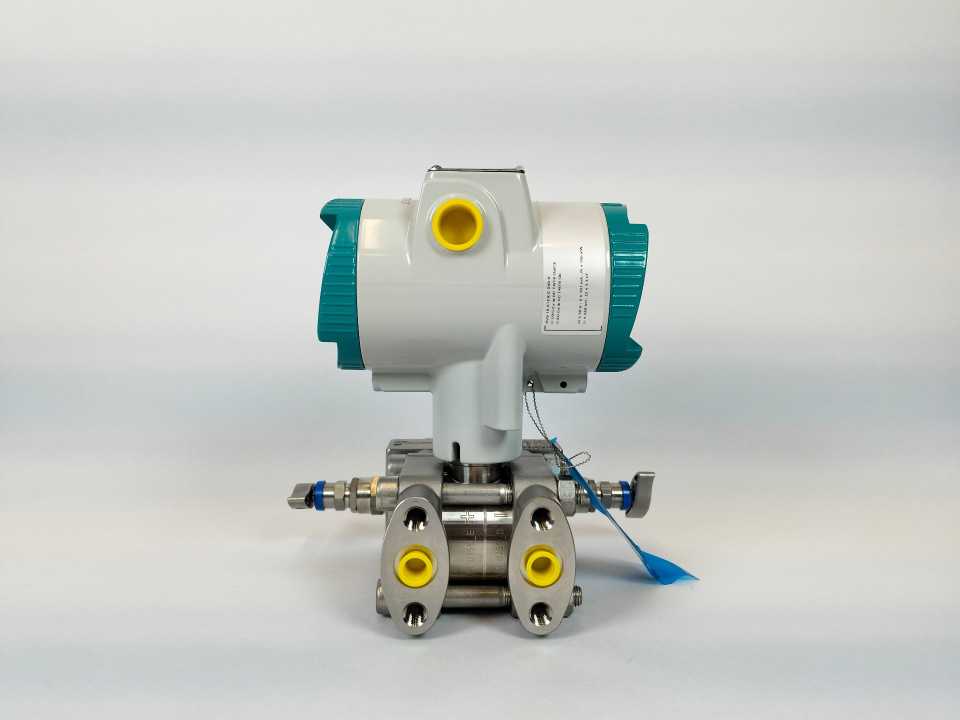Siemens 7MF03401BM015BF1-Z SITRANS P320 Pressure Transmitter