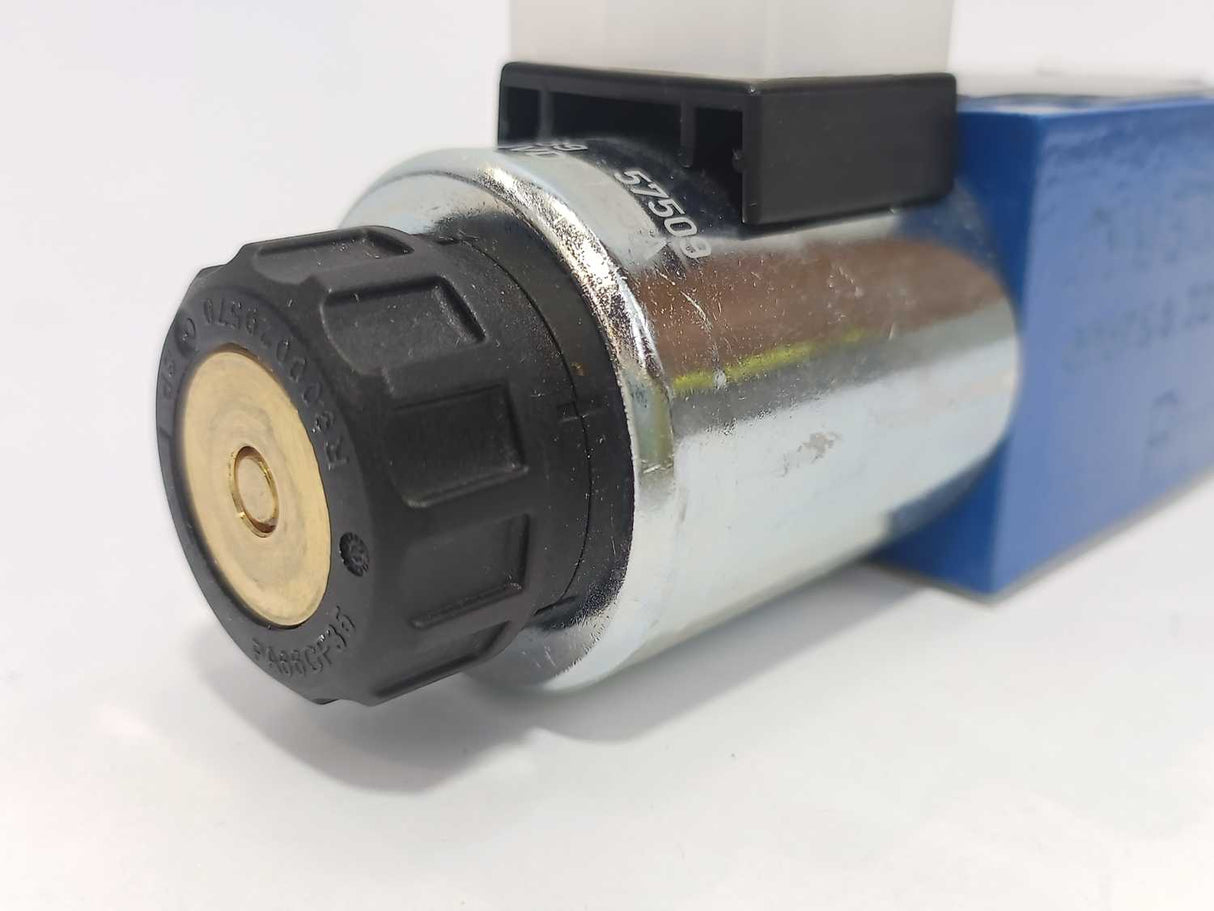 Bosch Rexroth R901166971 4WE6Y2-62/EG24N9K4/ZV Directional Control Valve