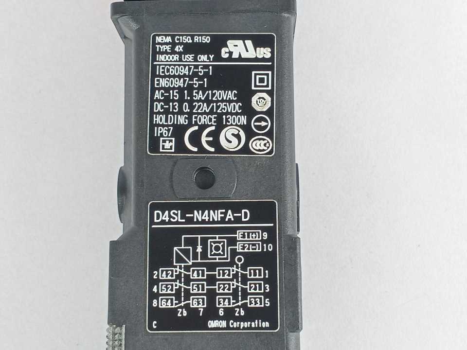 OMRON D4SL-N4NFA-D Guard Lock Safety Door Switch