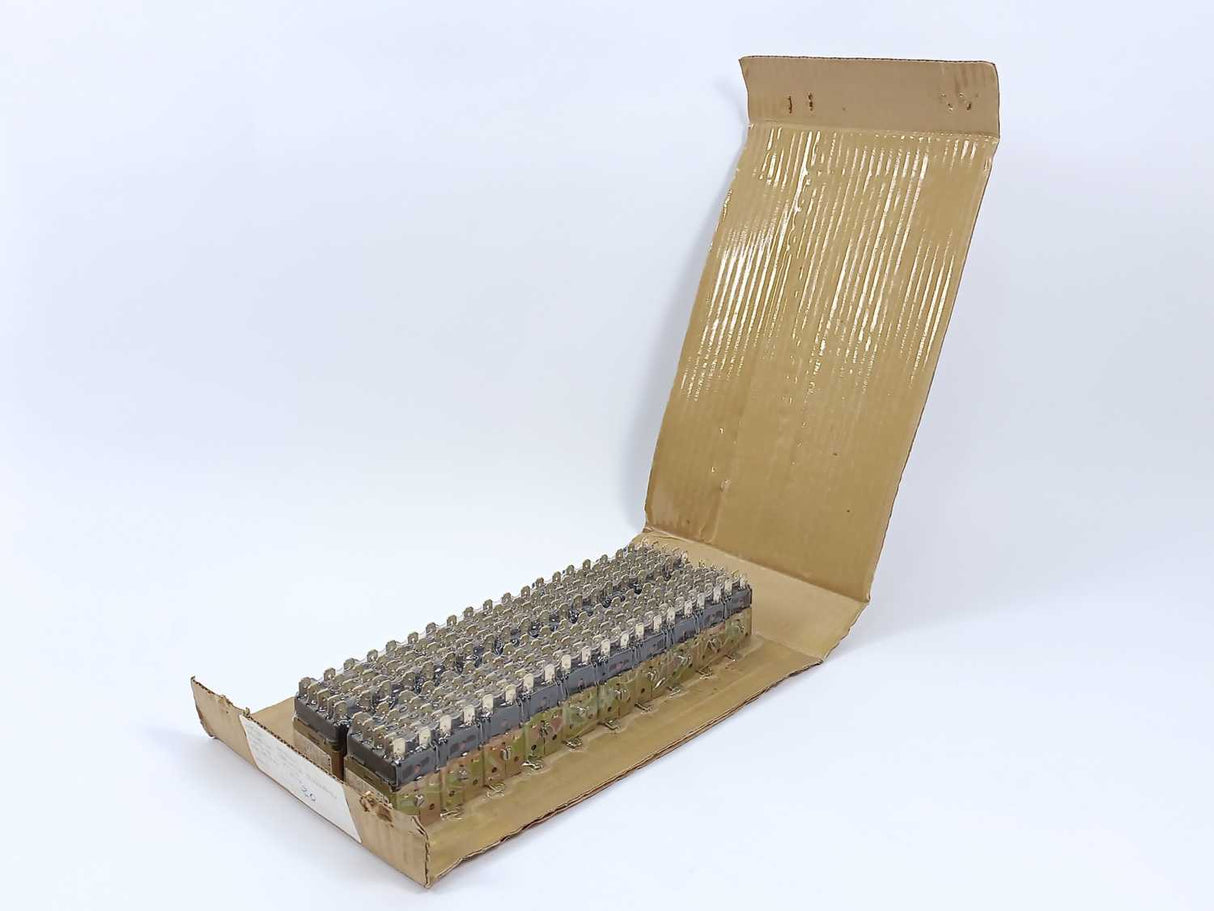 Siemens 3TG2120-0J Small Flat Plug Safety Device Batch 20 pcs.