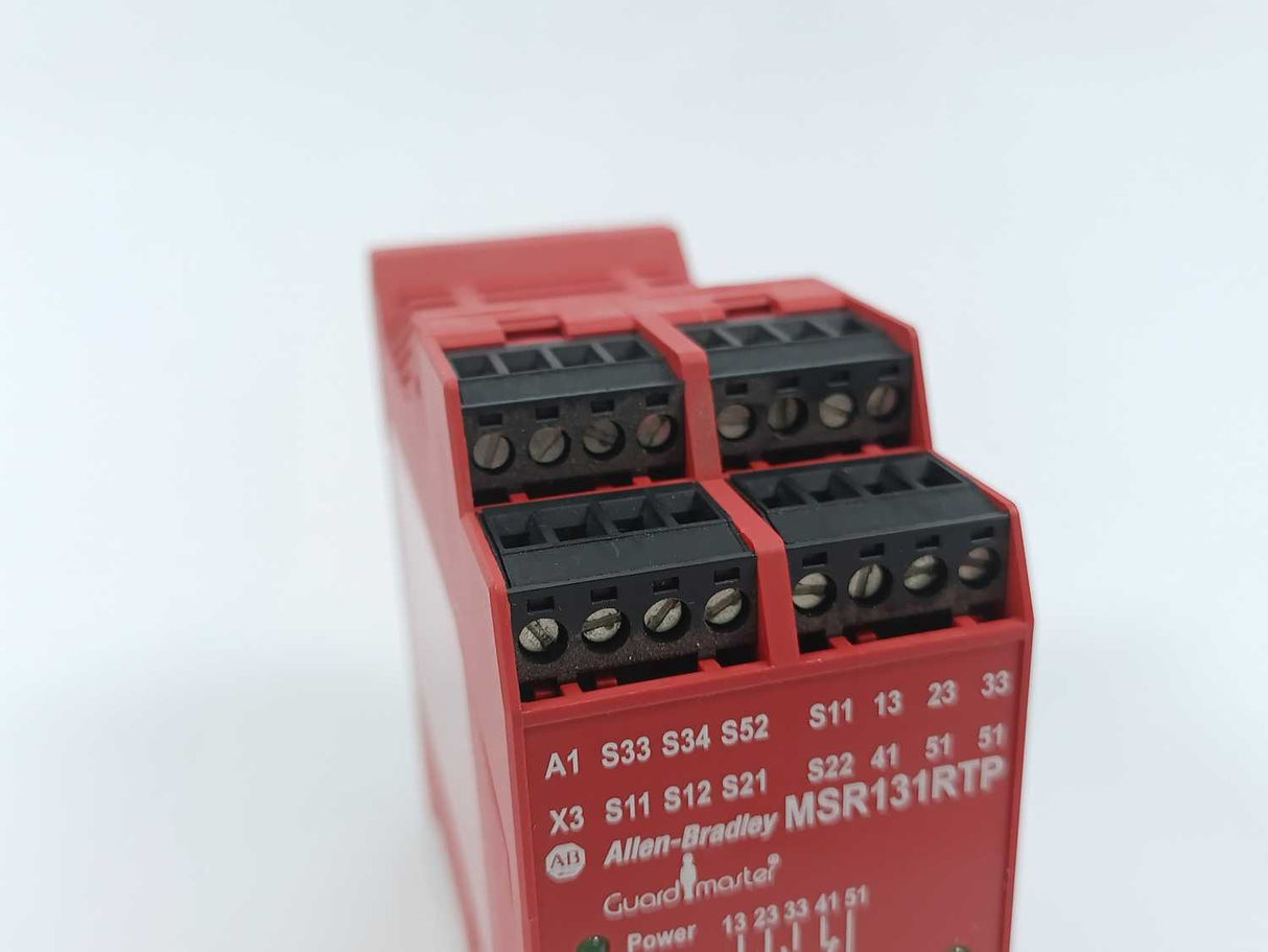 AB 440R-C23136 Ser. B, Guardmaster Safety Relay MSR131RTP