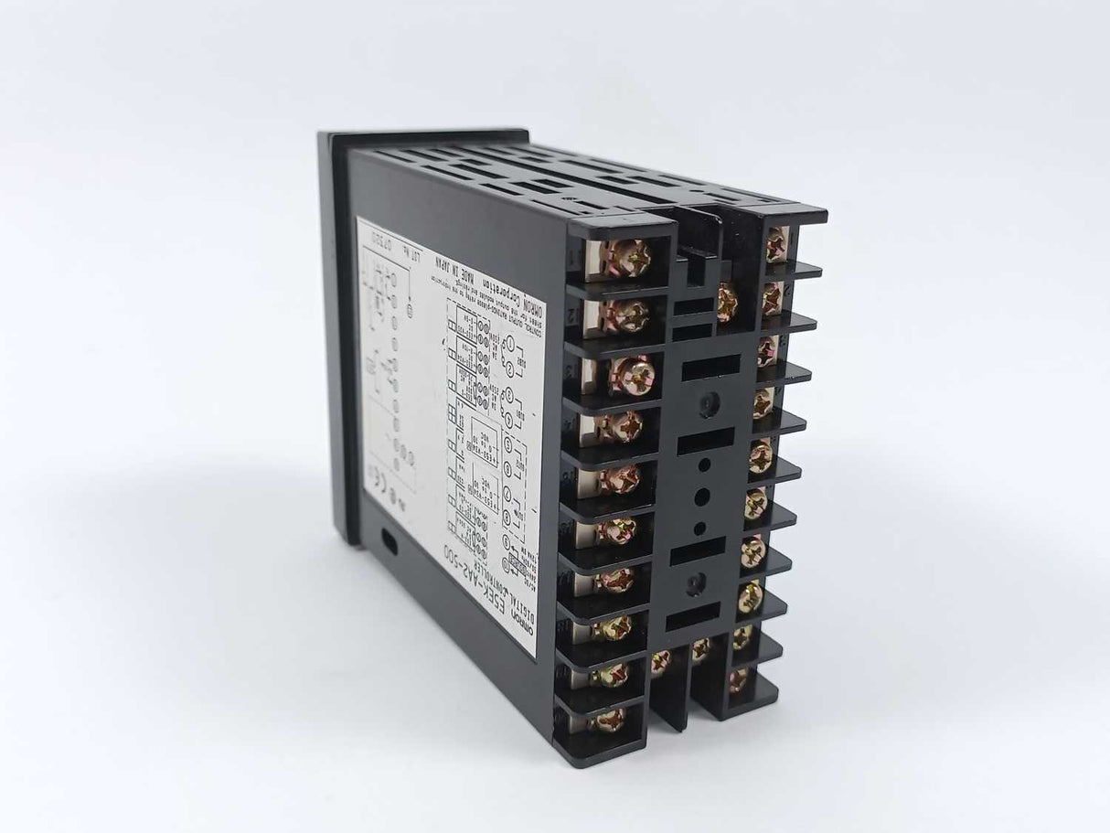 OMRON E5EK-AA2-500 Digital Controller