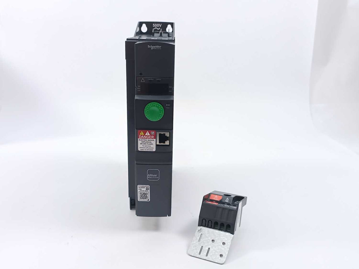 Schneider Electric ATV320U40N4B AC Speed Drive