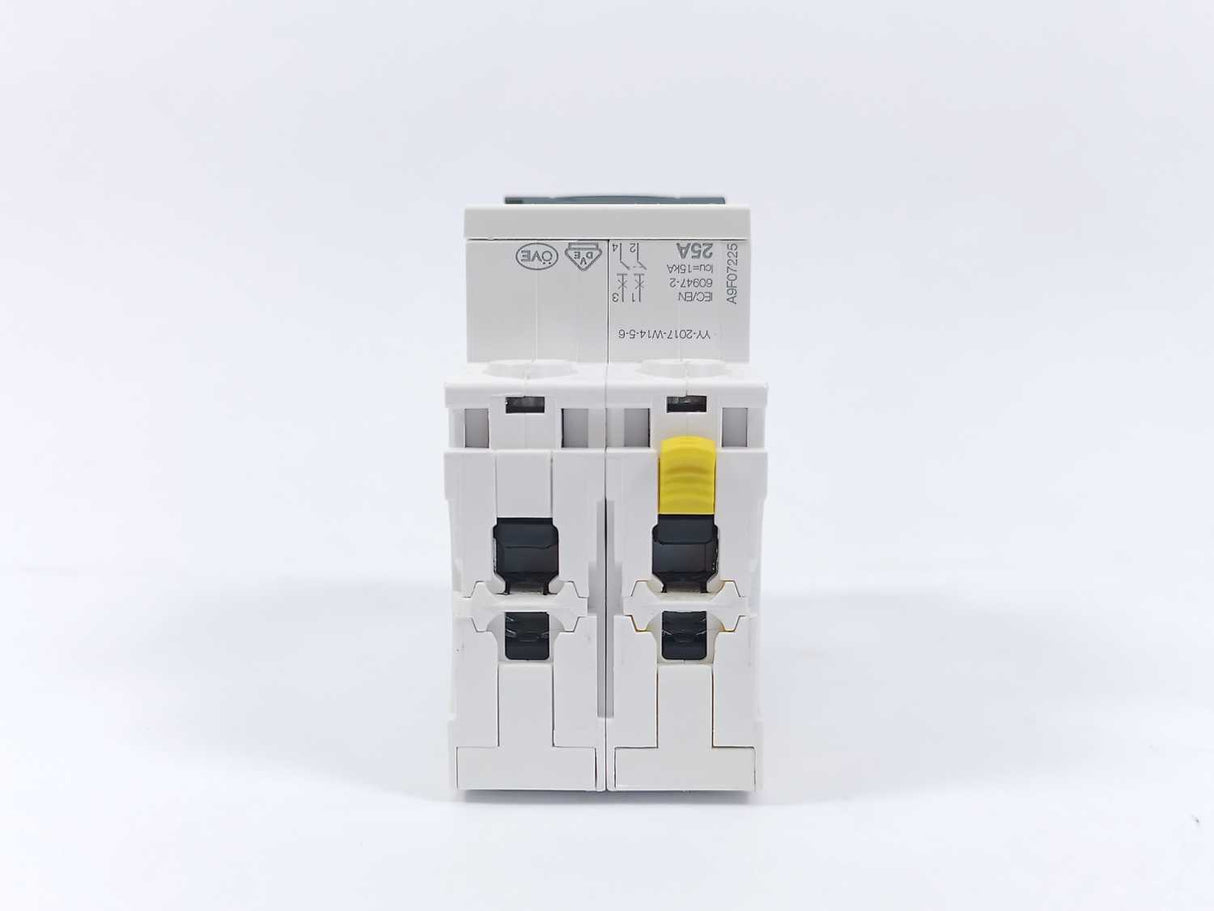 Schneider Electric A9F07225 Miniature Circuit Breaker Batch 6 Pcs.